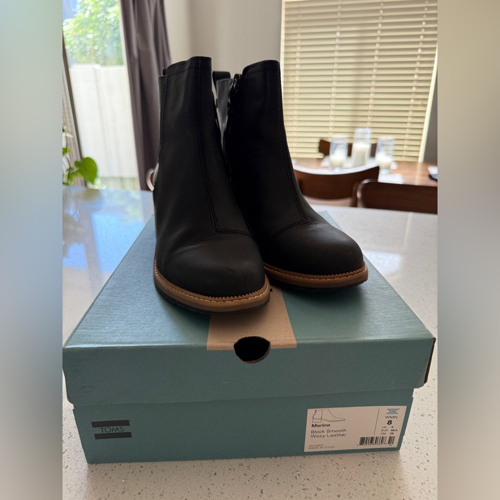 TOMS Black Marina Boots - Like New - Size 8